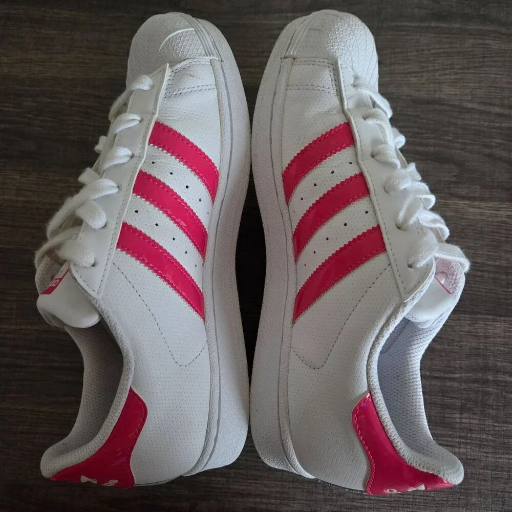 Adidas Superstar J Sneakers Shoes White/Iridescent Hot Pink Big Girls 6.5 DB1210